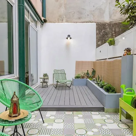 Cactus Terrace And Liberdade - By Feeling * Lissabon